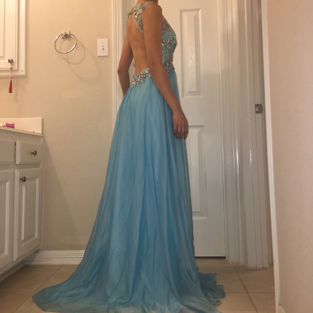 NWT Backless Full Chiffon Sequined Prom Gown